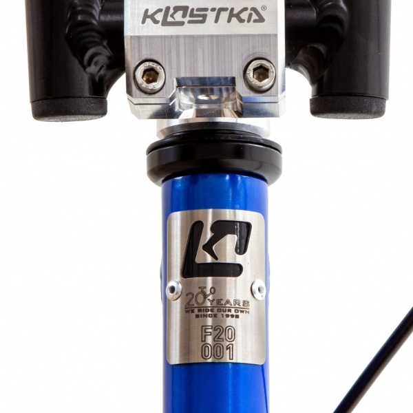 Kostka Rebel Max Kid (G5) – 20 years limited edition | Foto Kostka - kolobka