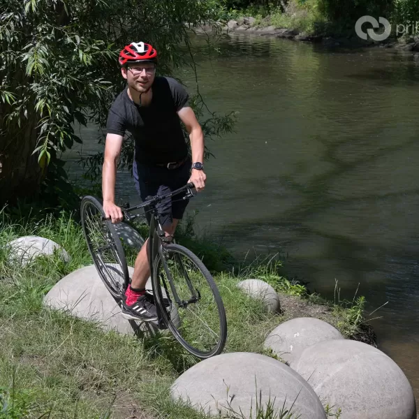 Mibo Tourist – Bolek zkouší torzní tuhost ;-)
