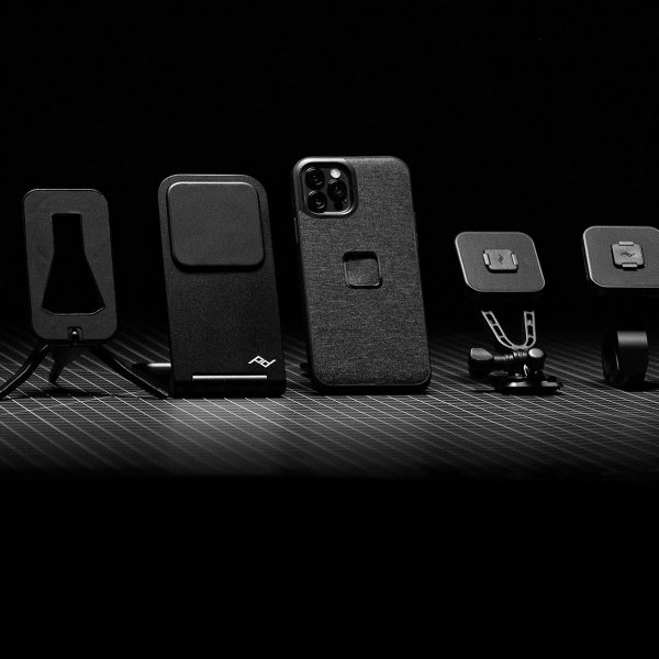 Portfolio produktů Peak Design řady Mobile (2022) | Zdroj foto Peak Design