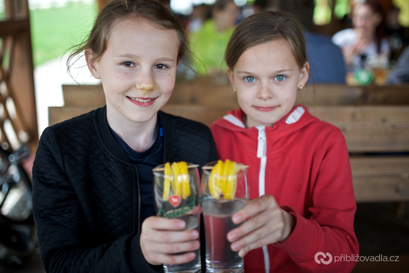 Try One Weekend – jaro 2016