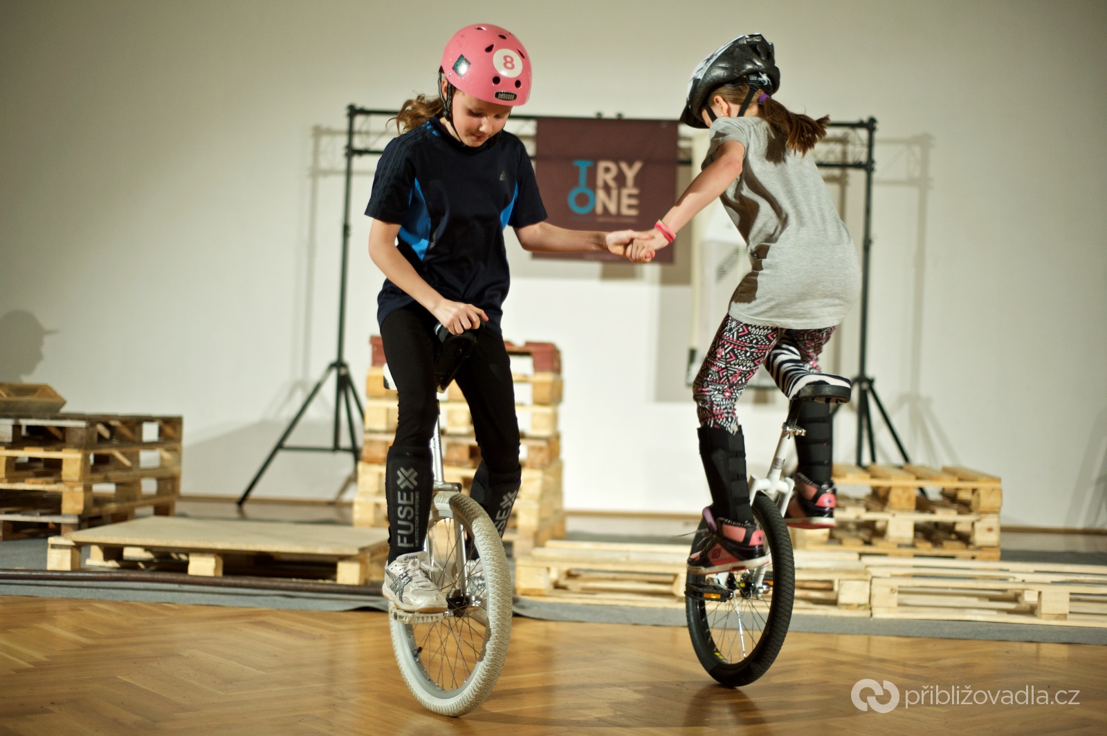 Try One Weekend – jaro 2016