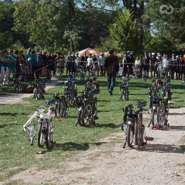 Festival Cyklospecialit a Mistrovství ČR a SK Brompton 2013