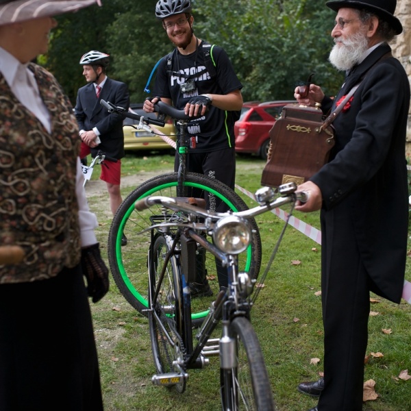 Festival Cyklospecialit a MČR a SR Brompton 2014