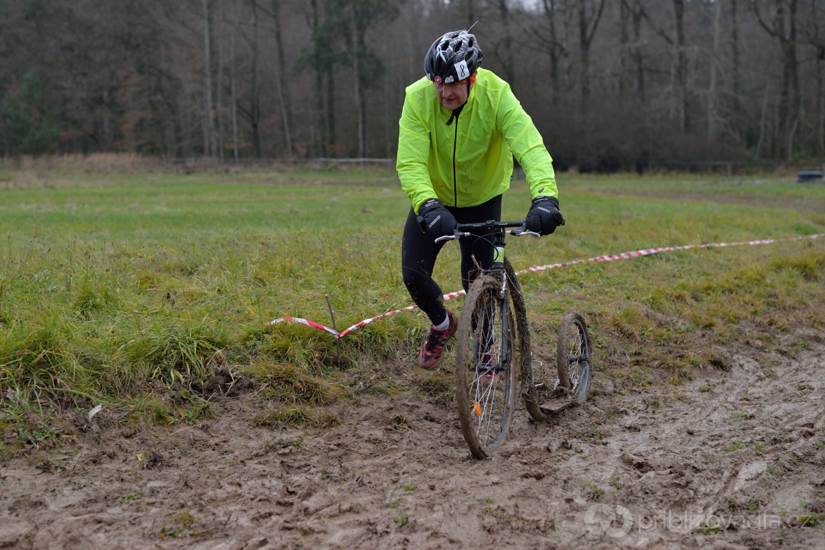 Koloběžkový kros Plzeň-Letkov 23. 11. 2013