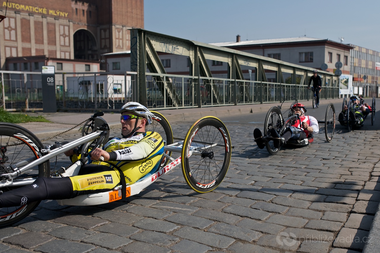 Pardubický vinařský půlmaraton – závod koloběžek