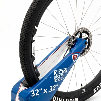 Bestie 32 – zadní stavba