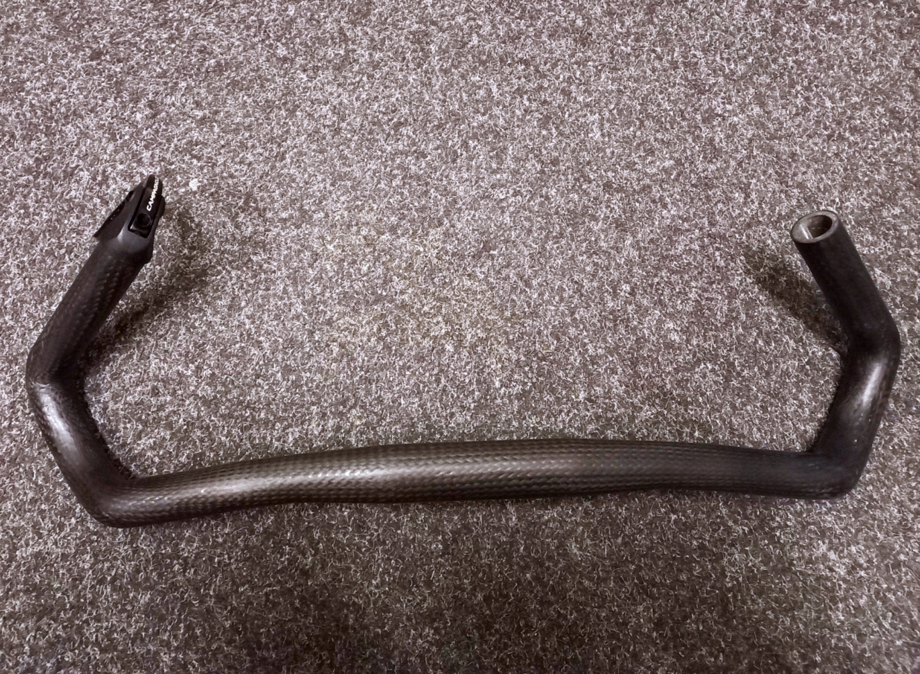 Řídítka, rajdy, riaditká, handlebars, (bullhorns) či kormáň…