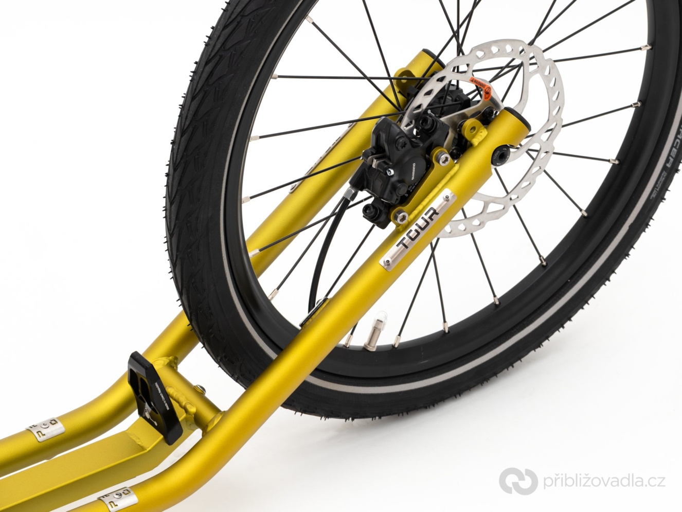 Kostka Tour Pro (G7) – detail zadní stavby